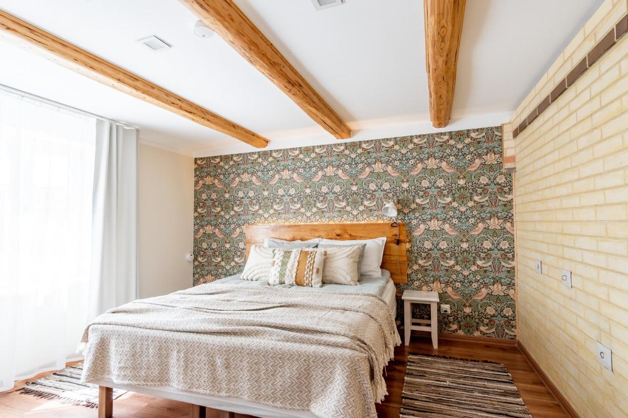 Alice Backyard-Holiday Home And Spa 派尔努 外观 照片